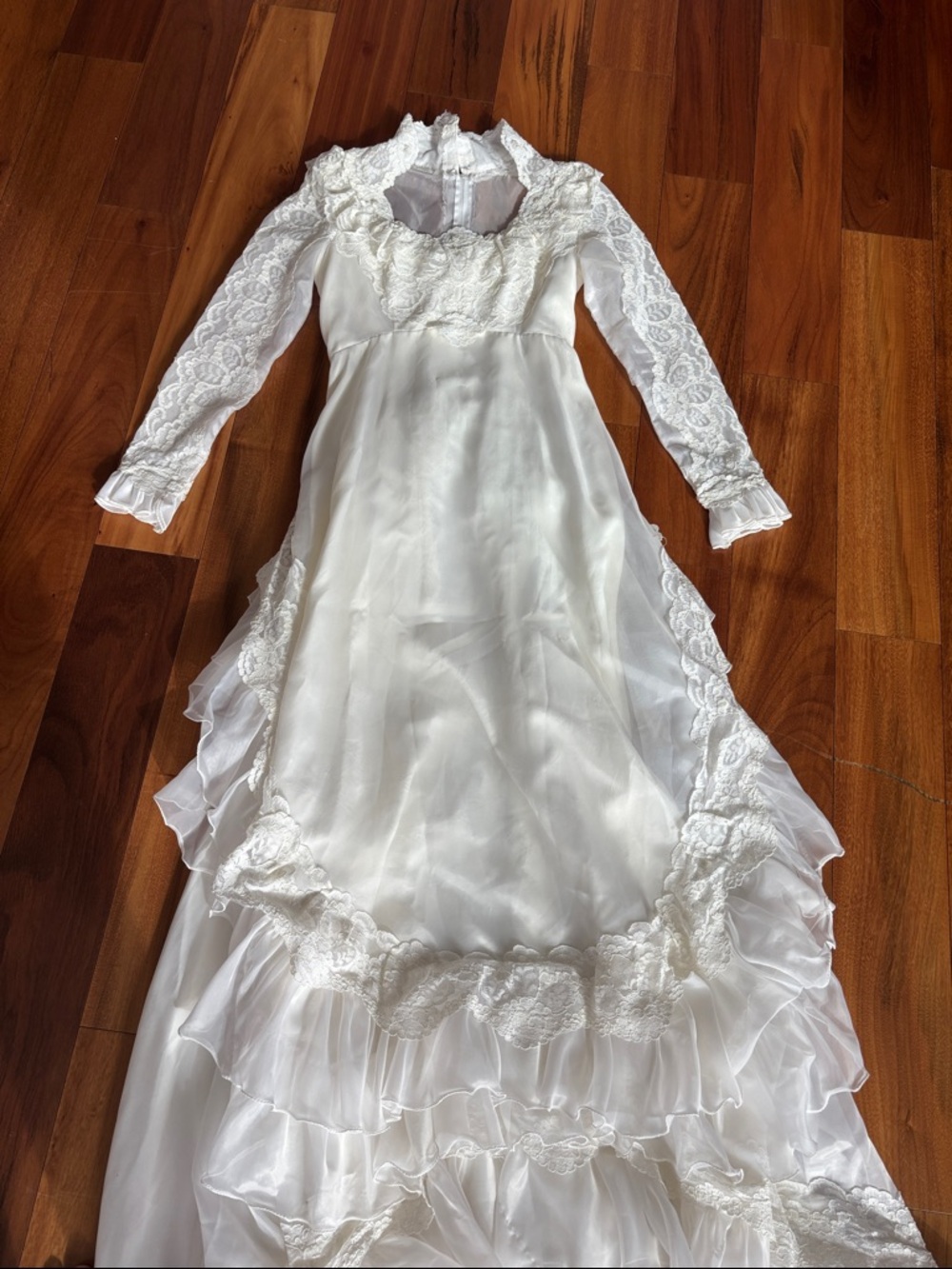 Vintage wedding gown